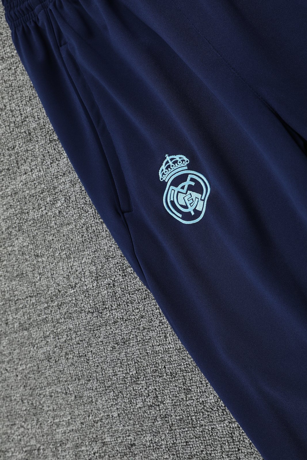 2025-26 Real Madrid Blue Hooded Training Jersey