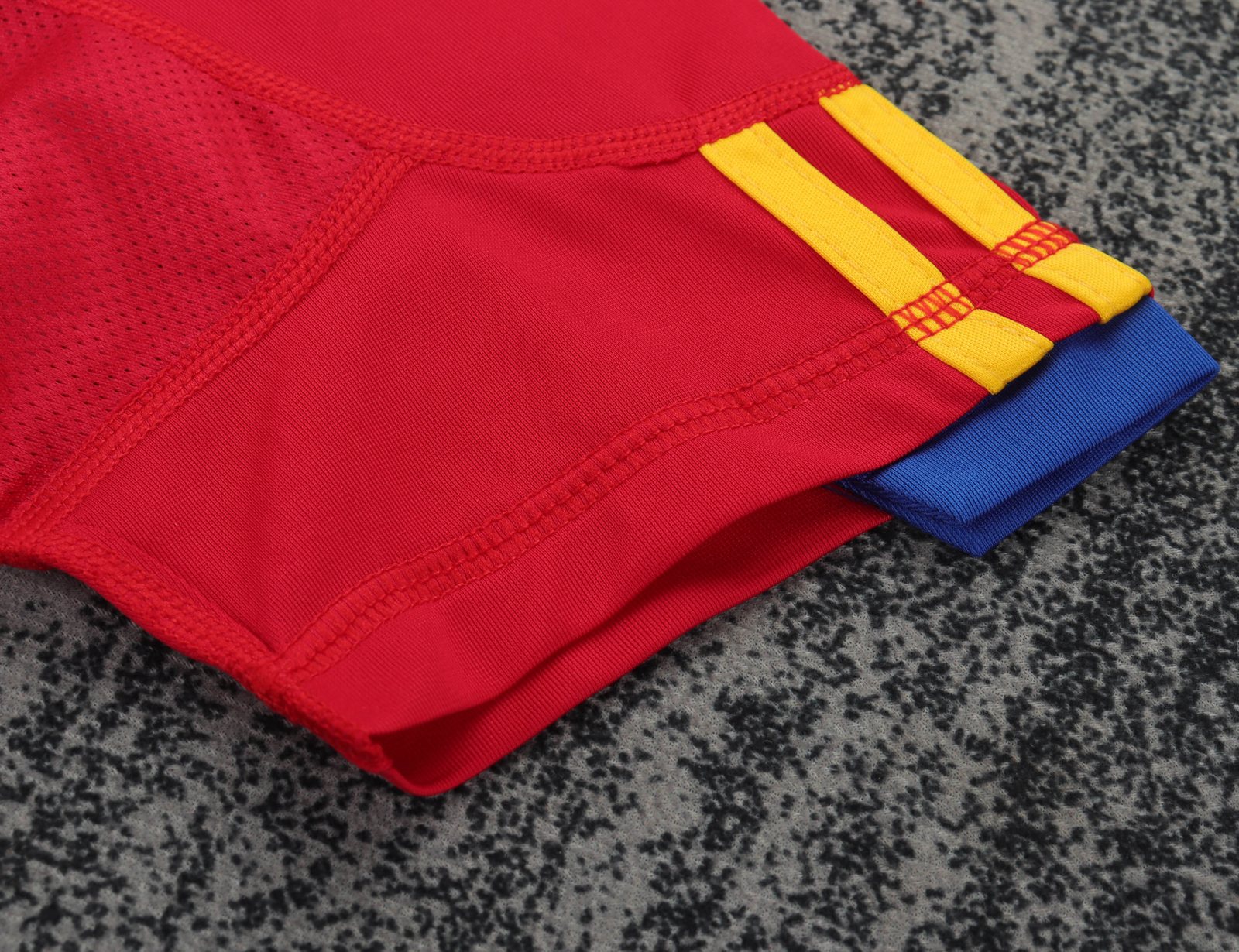 2010 Spain Home Retro Jersey – Kids