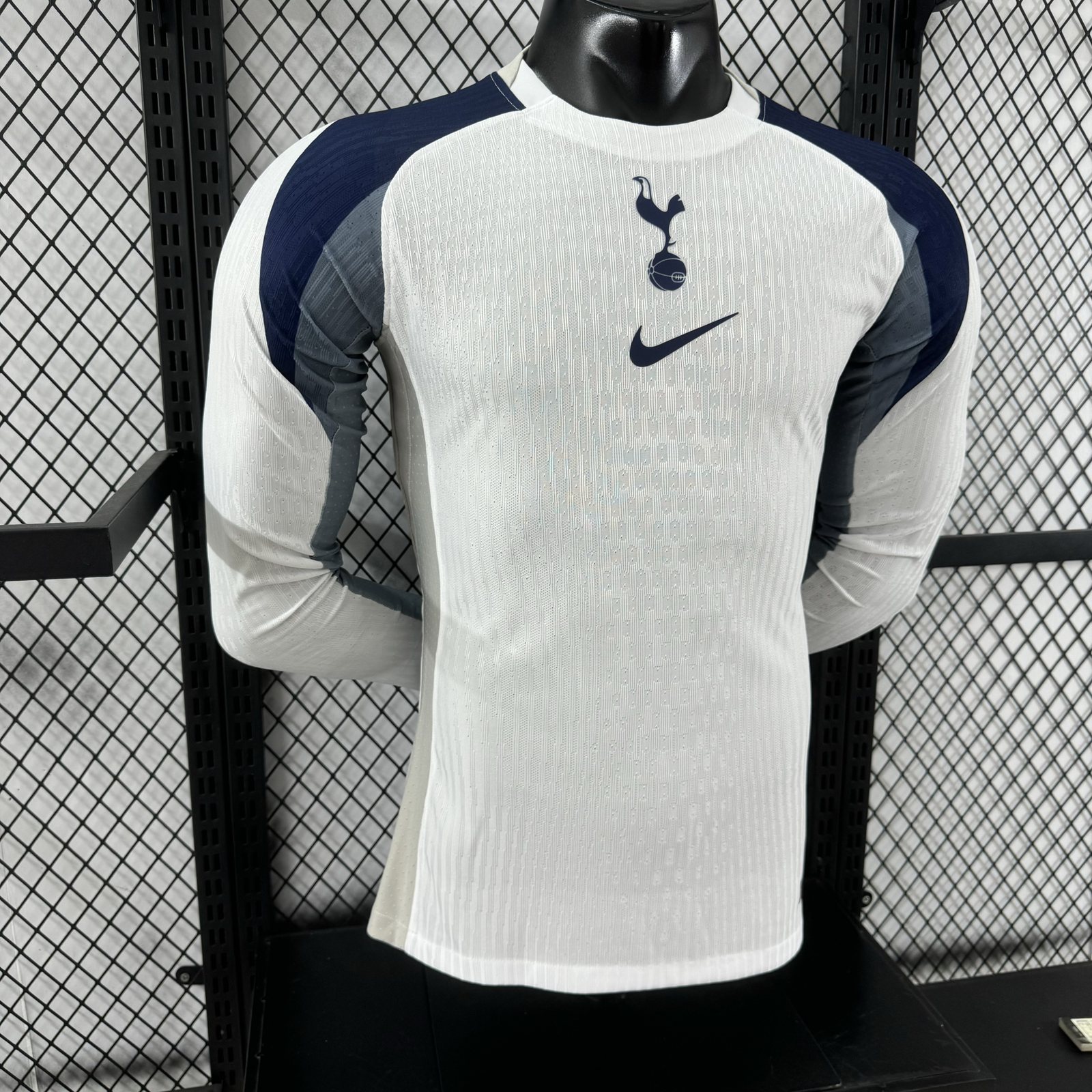 2025-26 Tottenham Hotspur Home Long-Sleeve Jersey – Player Version