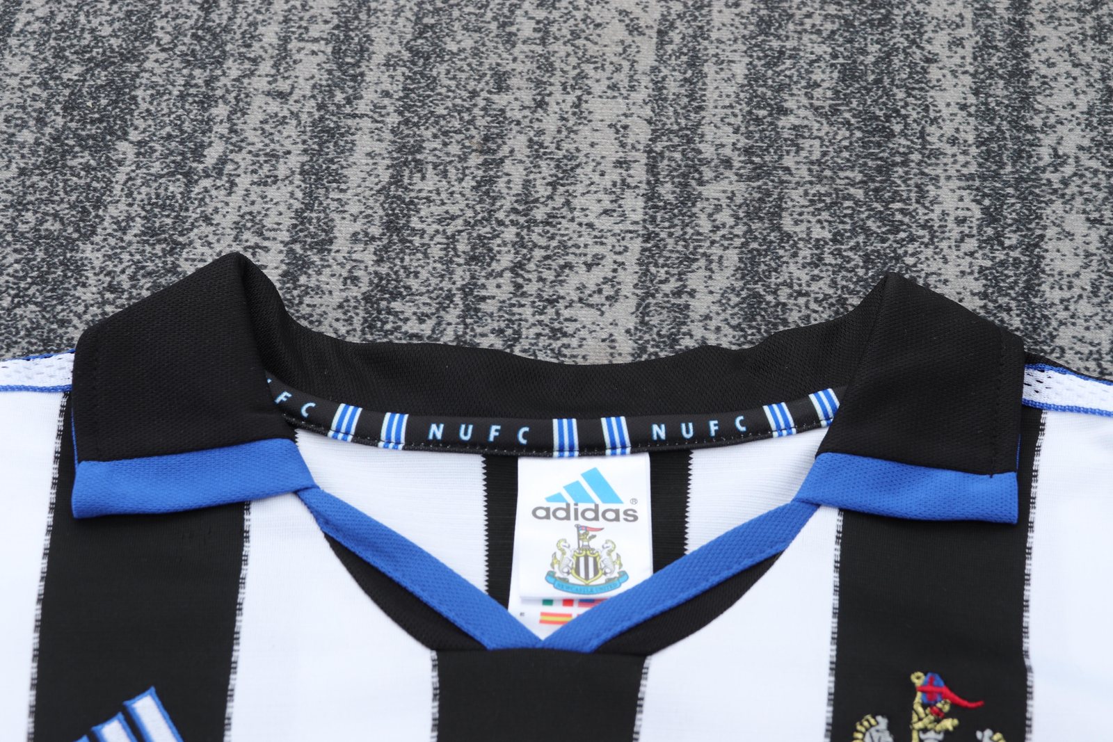 1999-00 Newcastle United Home Retro Jersey - Kids