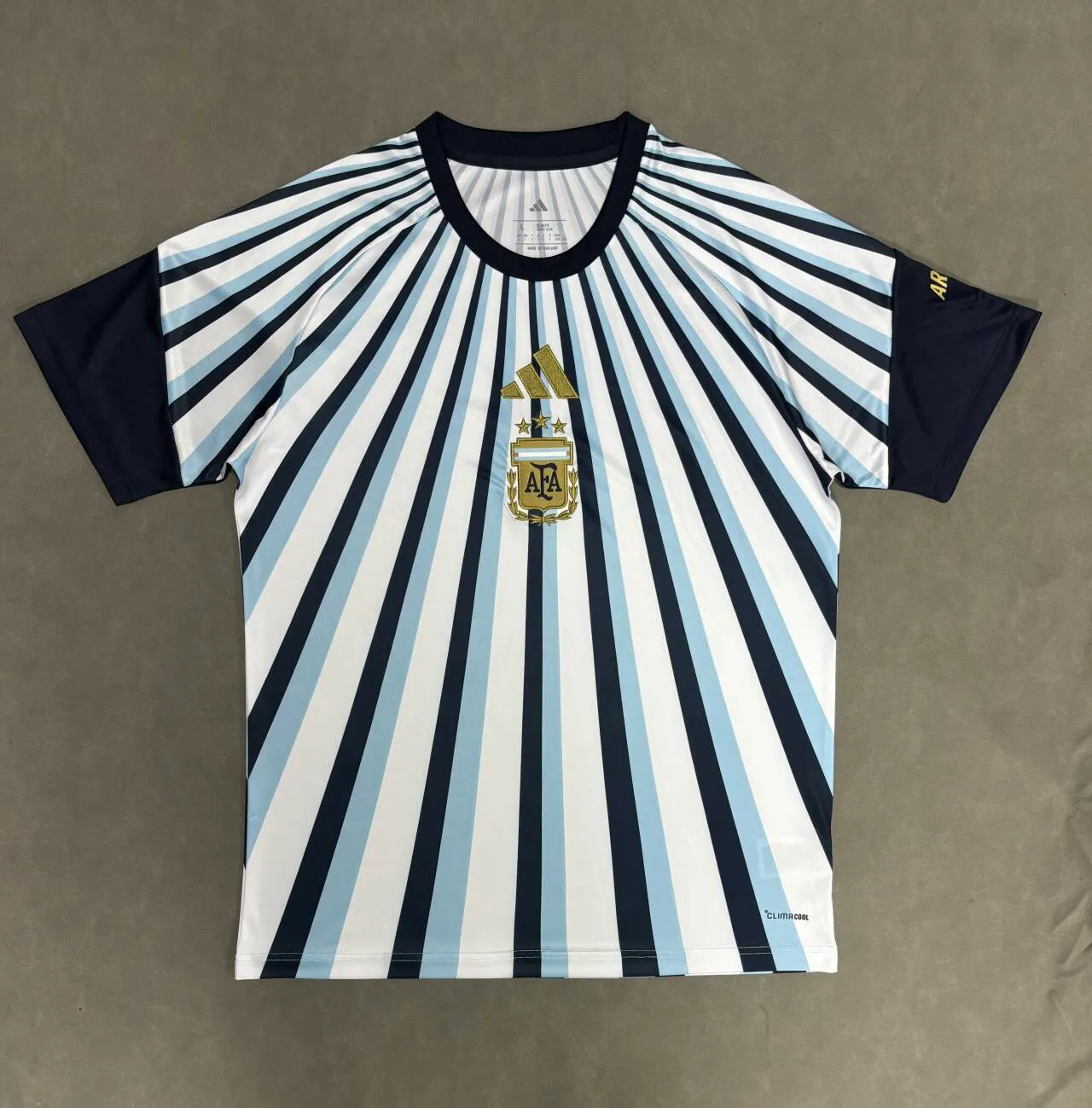 2026-27 Argentina Training Jersey – Fan Version