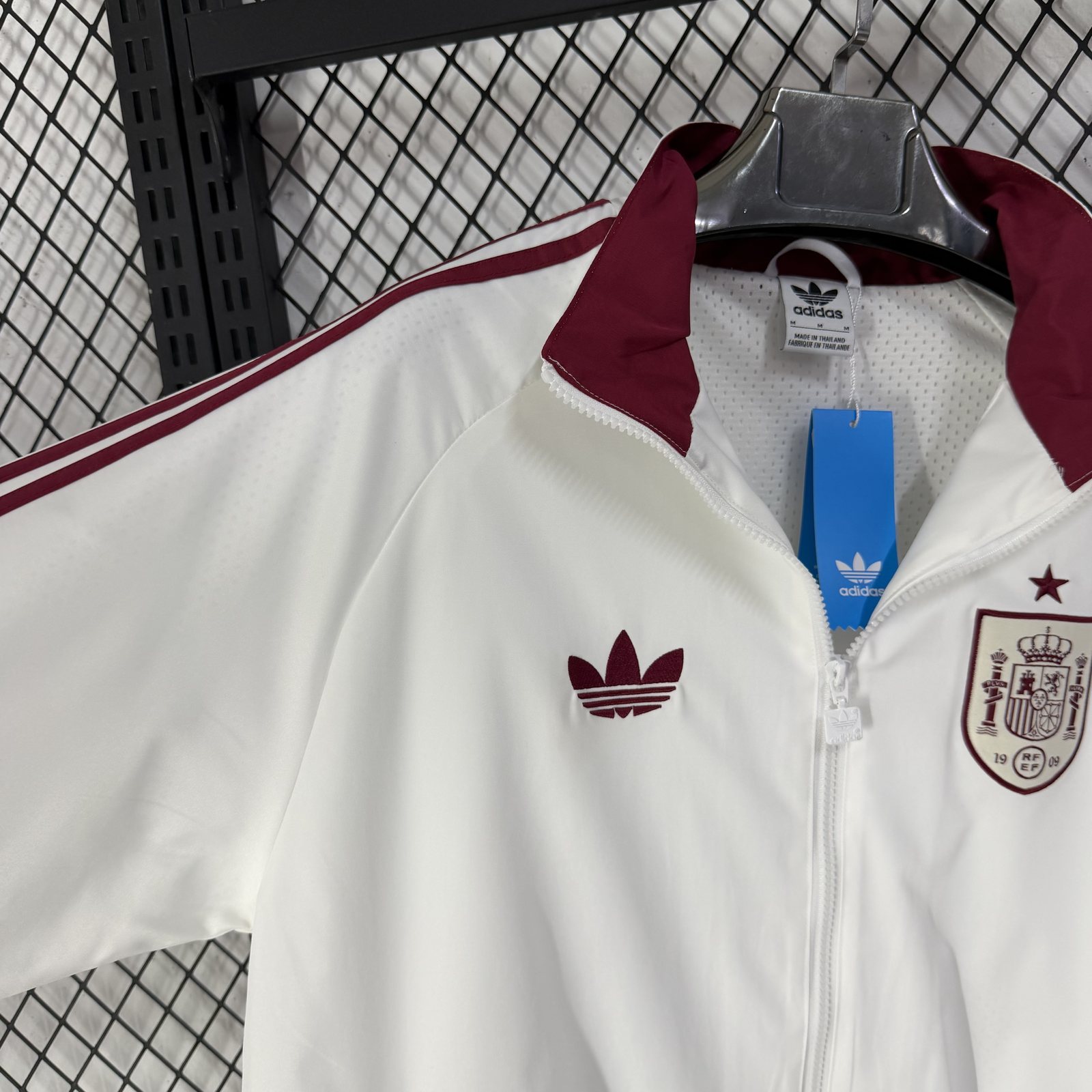 2026-27 Spain White Waterproof Windbreaker