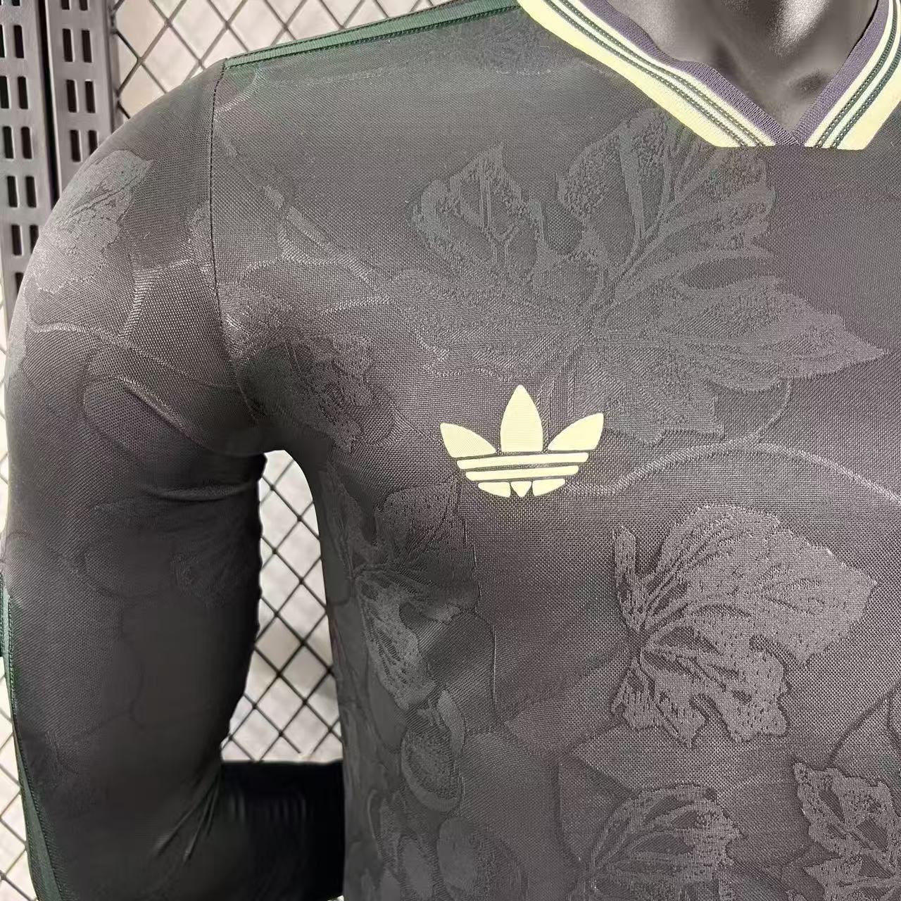 2025-26 Juventus Second Away Long-Sleeve Jersey - Player Version