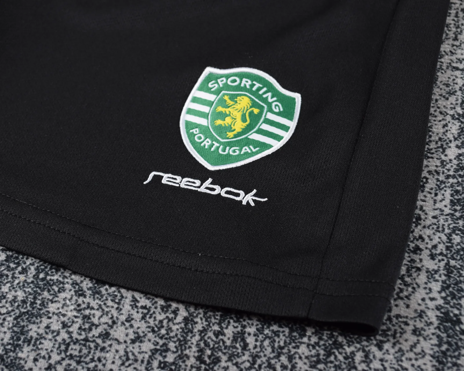 2001-03 Lisbon Home Retro Shirt - Kids