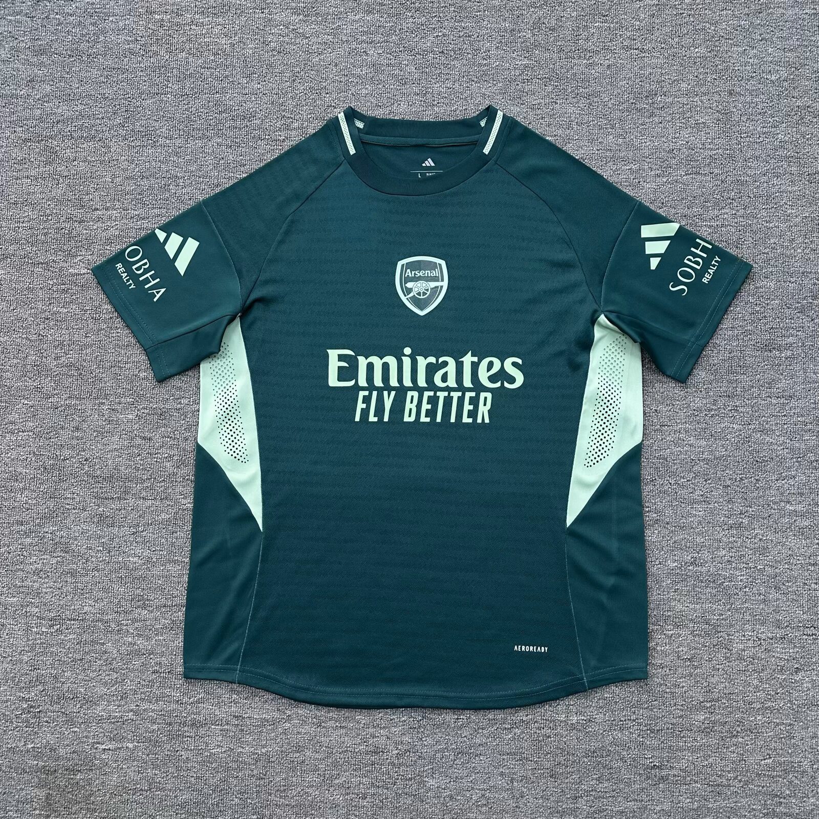 2026-27 Arsenal Training Kit - Fan Edition