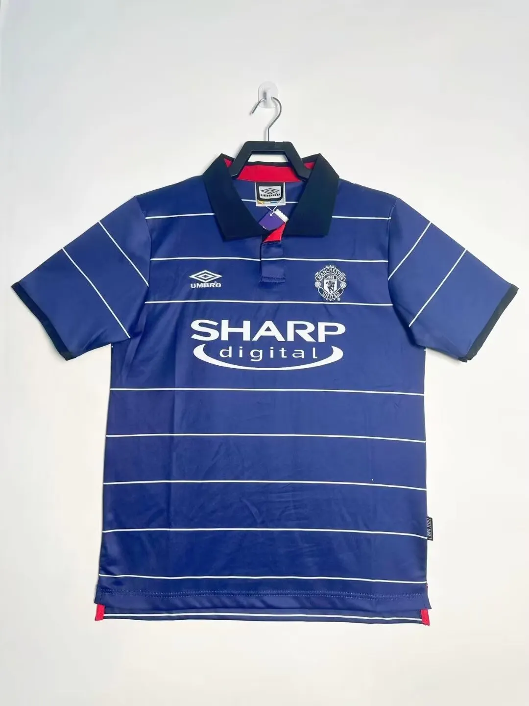 1999-00 Manchester United Away Retro Shirt