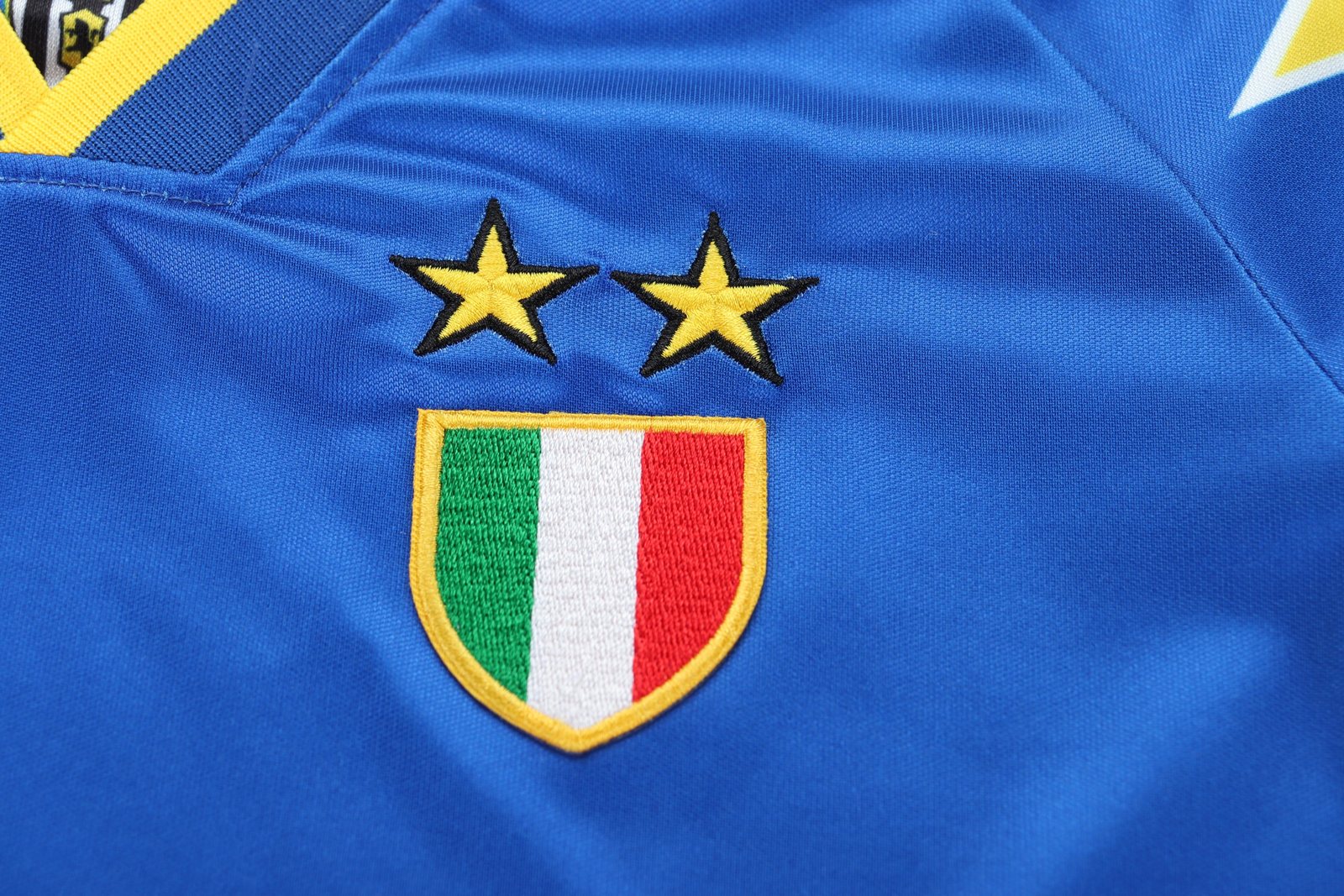 1995-96 Juventus Away Retro Jersey - Children's Size