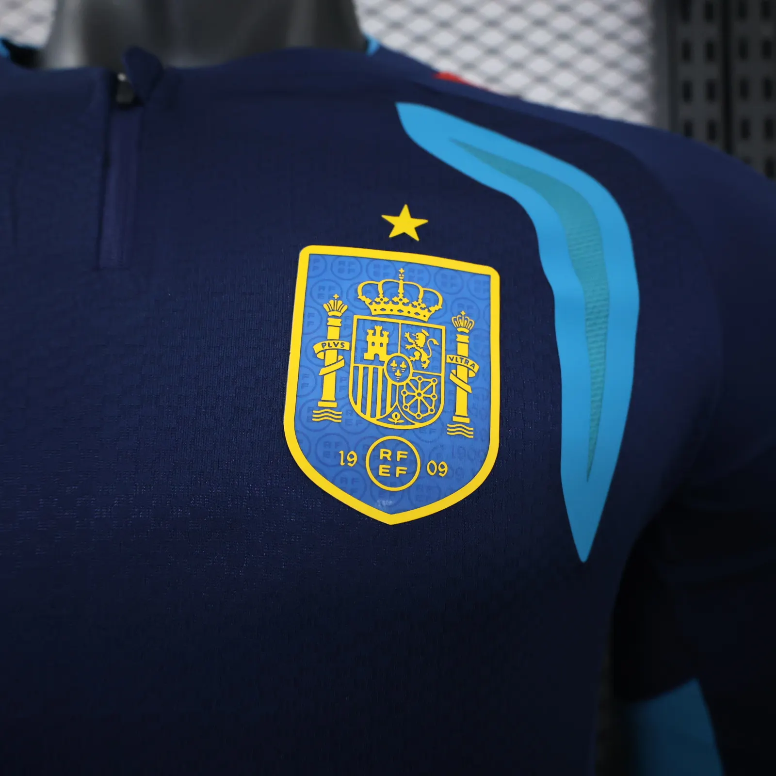 2026-27 Spain Long-Sleeve Training Jersey – Player Version