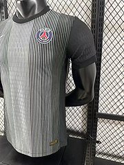 2025-26 Paris Saint-Germain Goalkeeper Jersey - Player