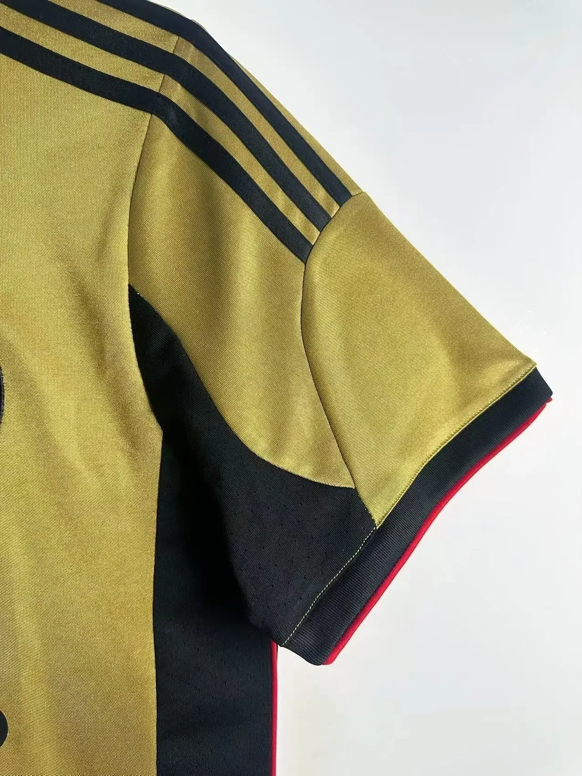 2013–14 AC Milan Away Retro Jersey