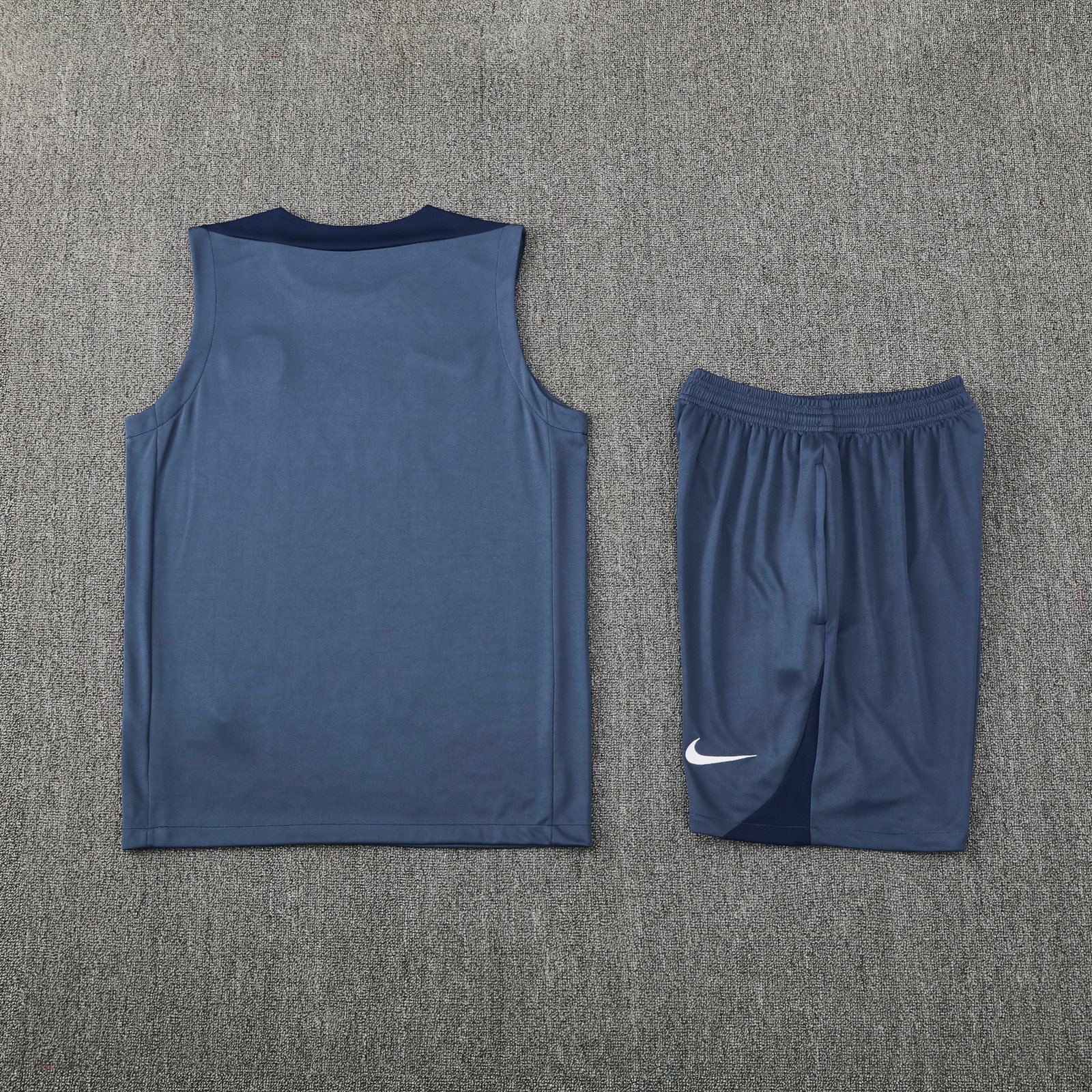 2025-26 Paris Saint-Germain training vest jersey