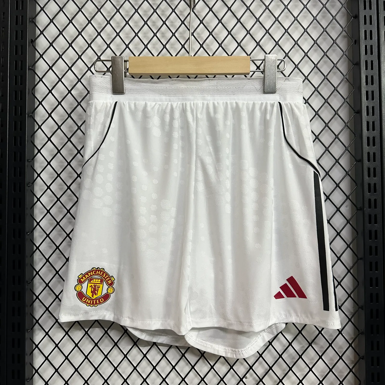 2025-26 Manchester United Home Shorts – Authentic