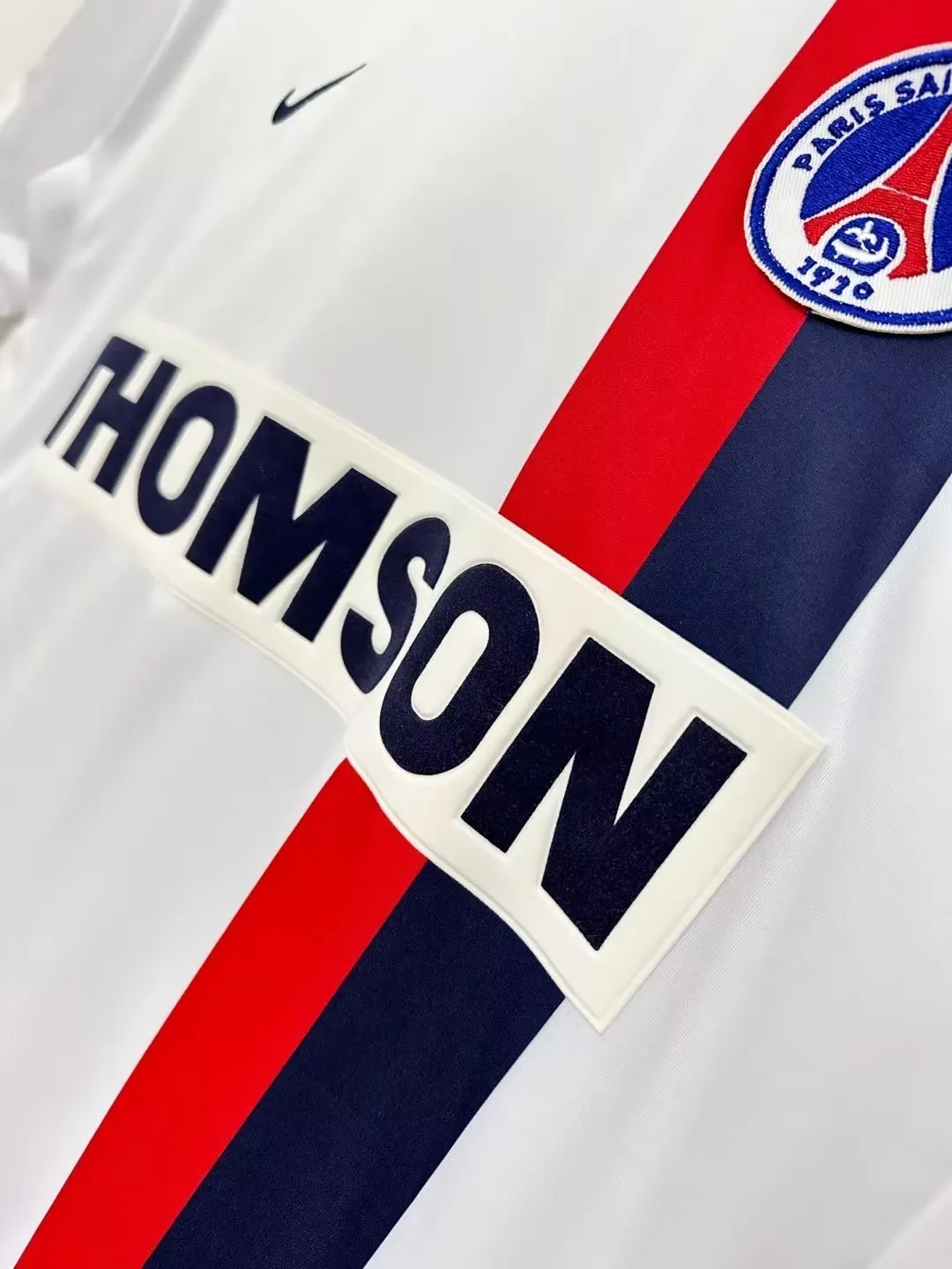 2002-03 Paris retro away jersey