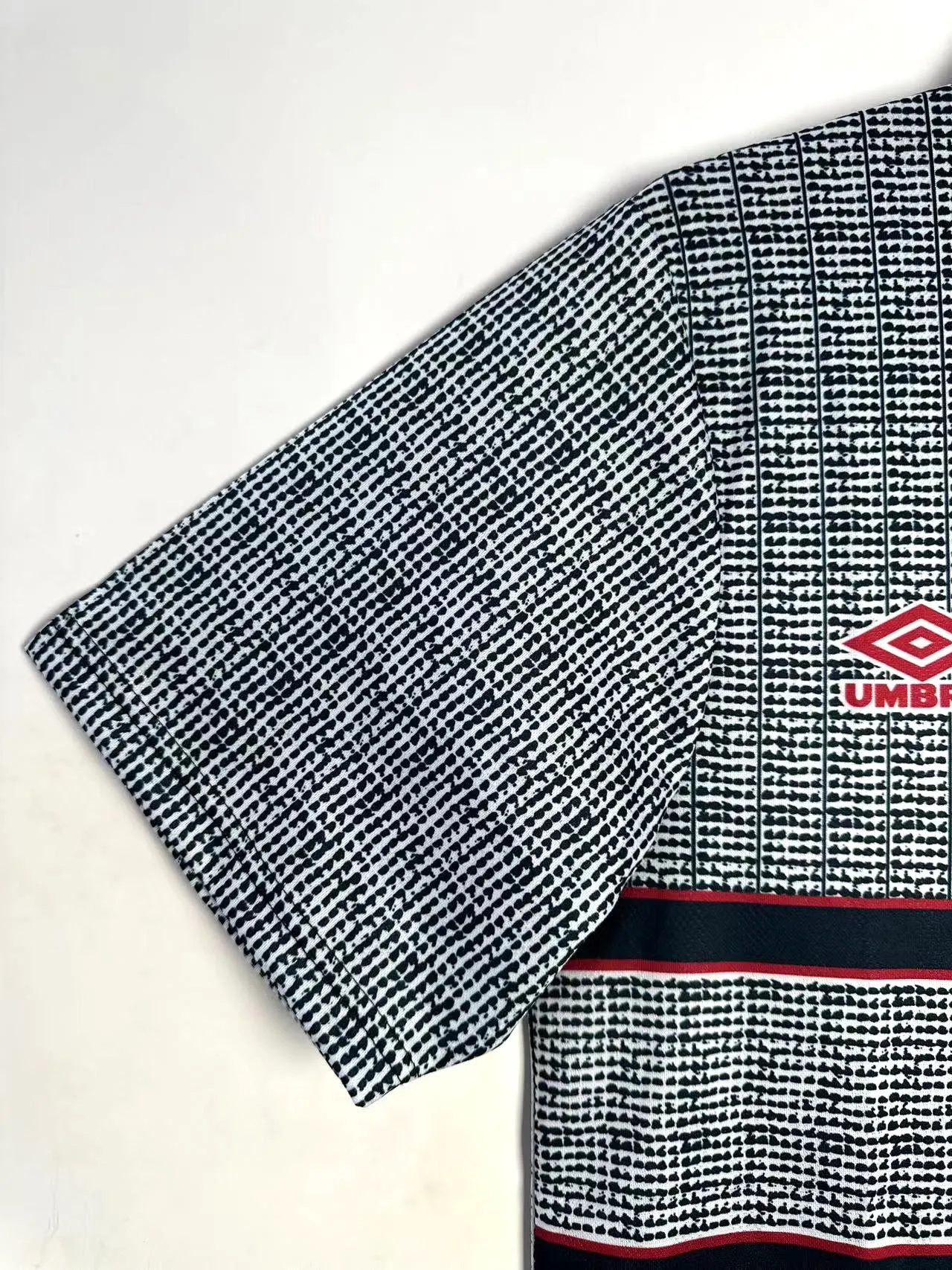 1995-96 Manchester United Away Retro Shirt