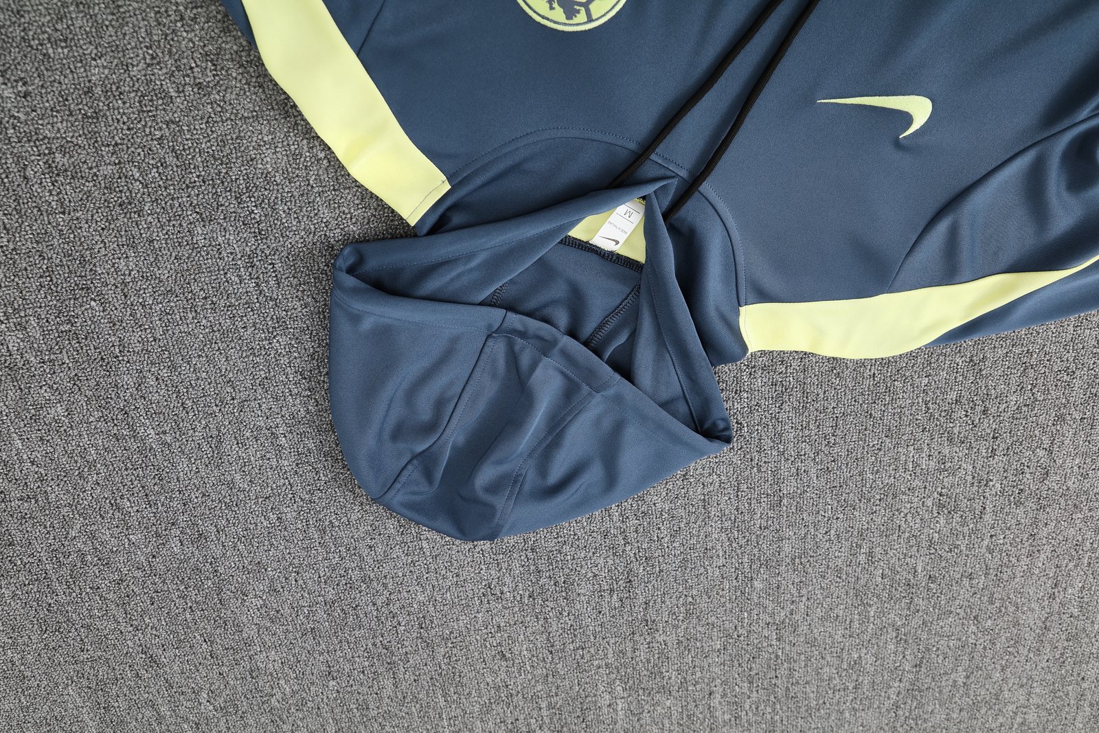 2025-26 Cougars Hooded Long-Sleeve Training Jersey