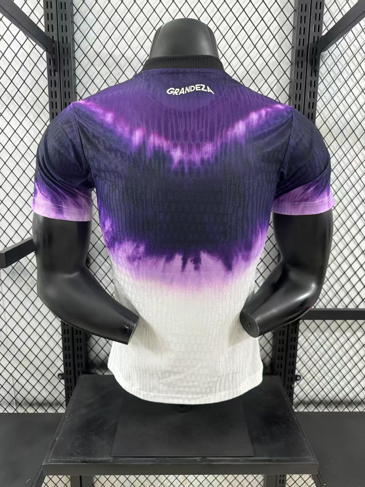 2025-26 Real Madrid Training Jersey - Player Edition