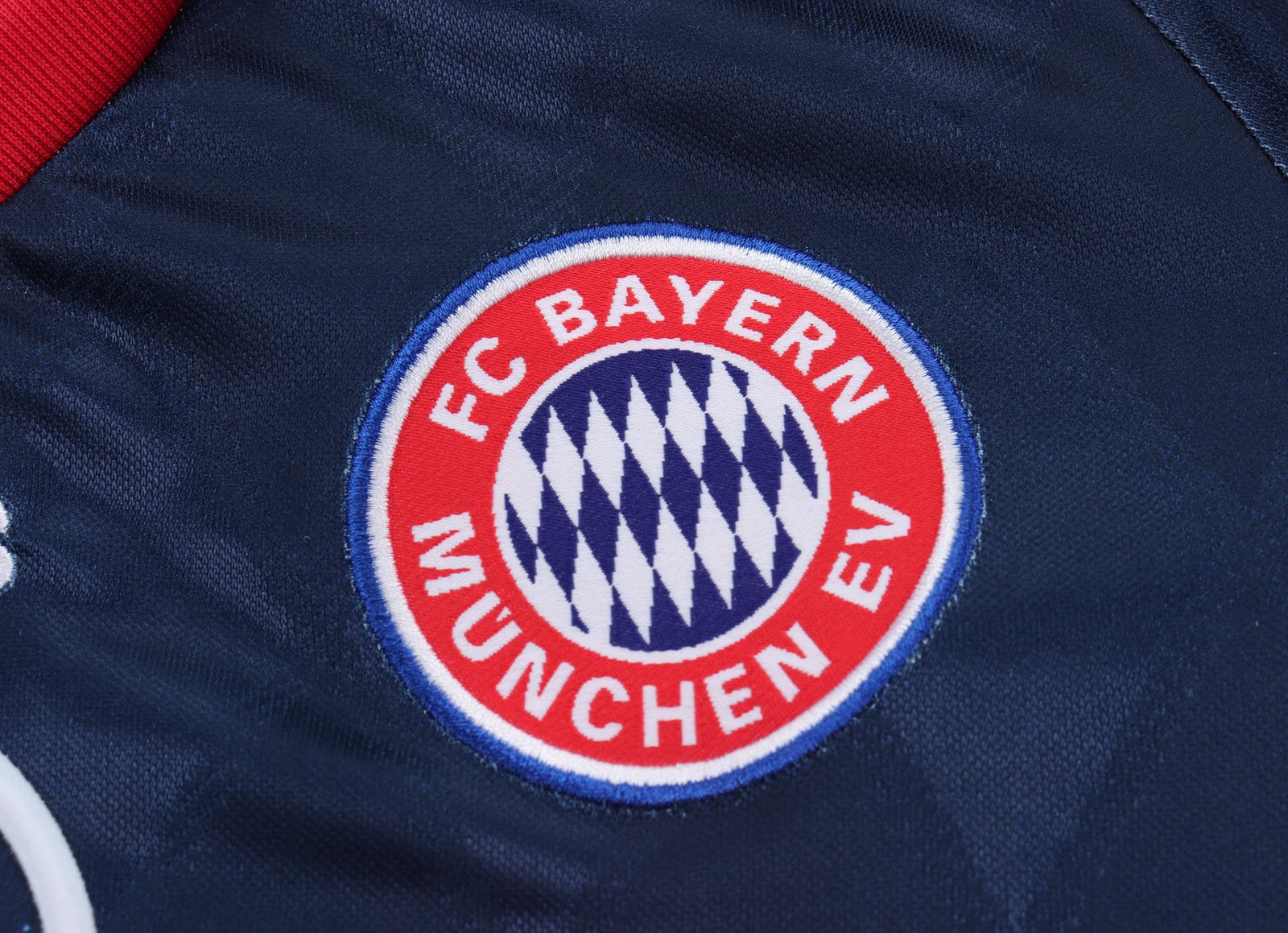 1997-99 Bayern Munich Home Jersey - Kids