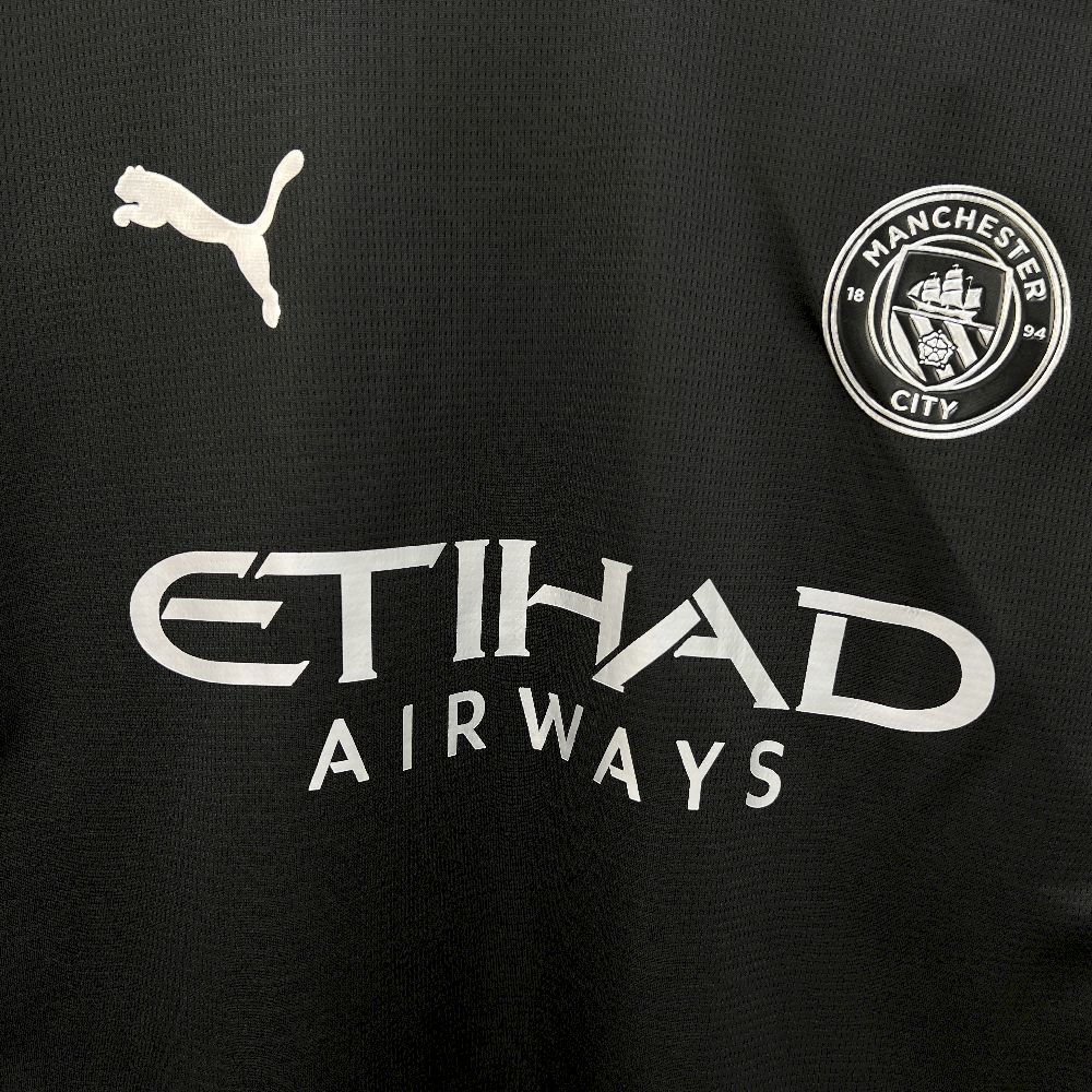 2025-26 Manchester City Away Long-Sleeve Kit – Fan Edition