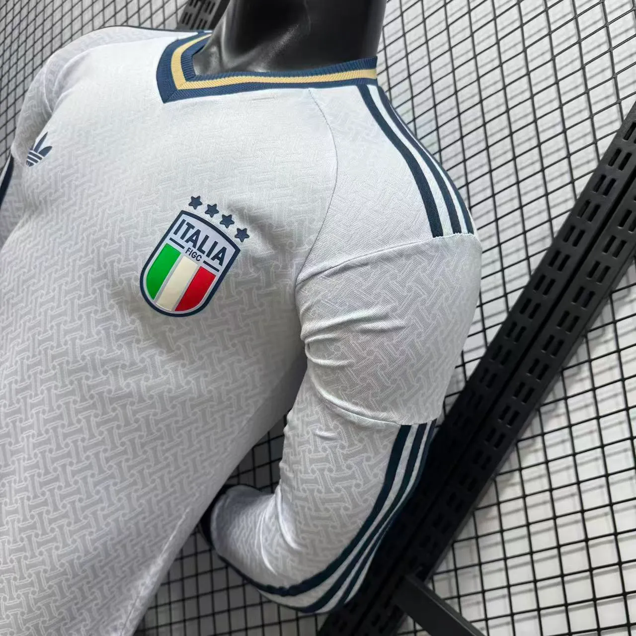 2026 Italy Away Long-Sleeve Jersey — Player Version