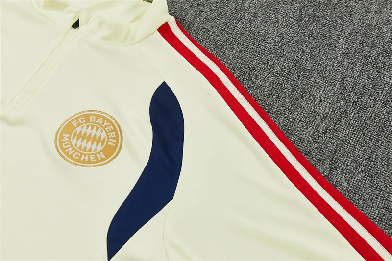 2026-27 Bayern Munich Beige Half-Zip Training Jersey