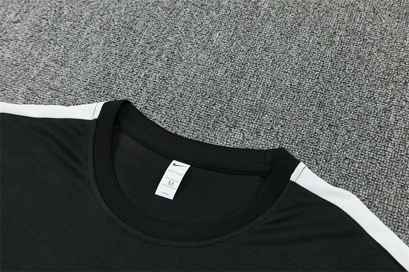 2026-27 Chelsea Black Short-Sleeve Training Jersey
