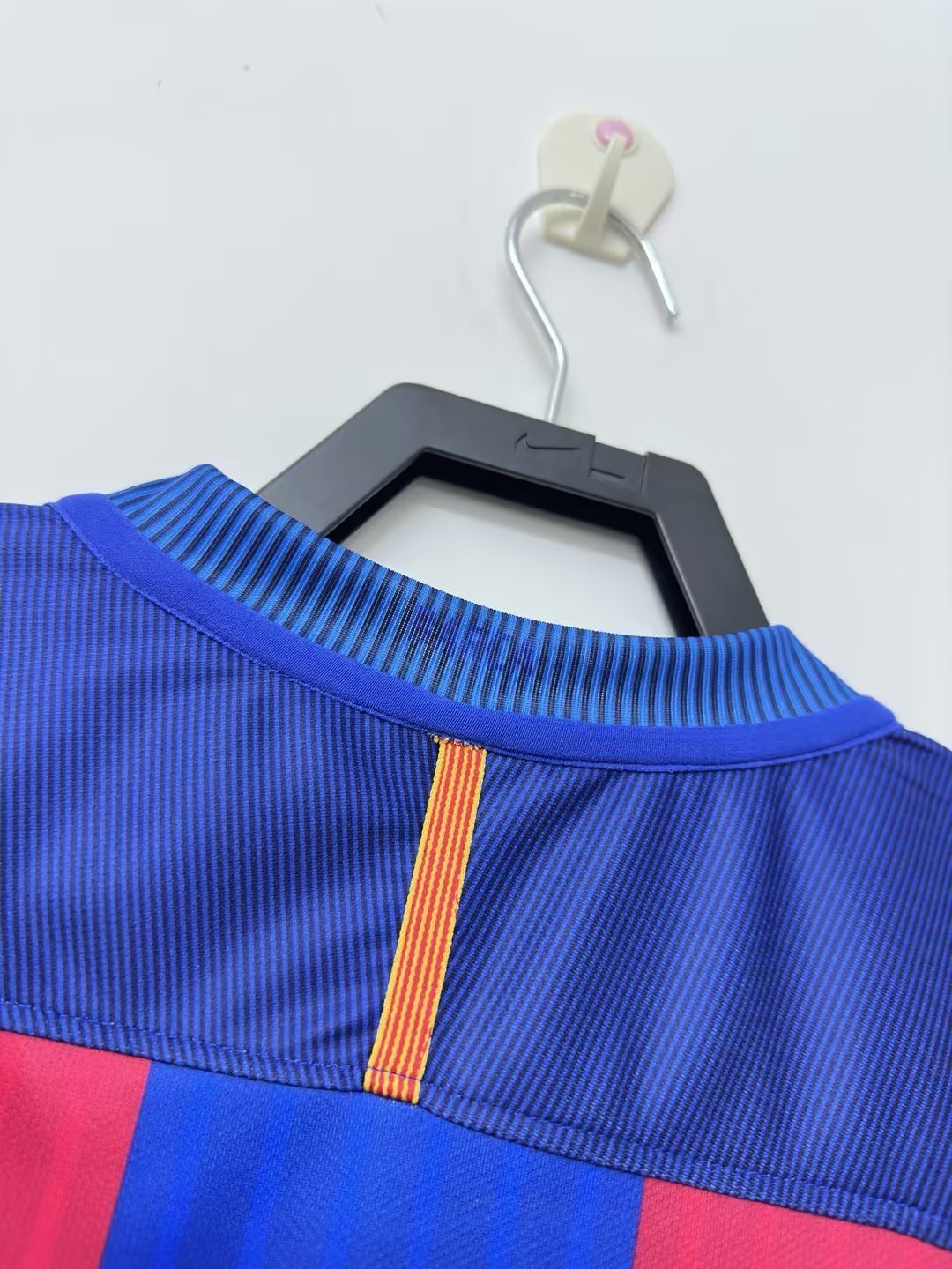 2016-17 Barcelona Retro Home Jersey