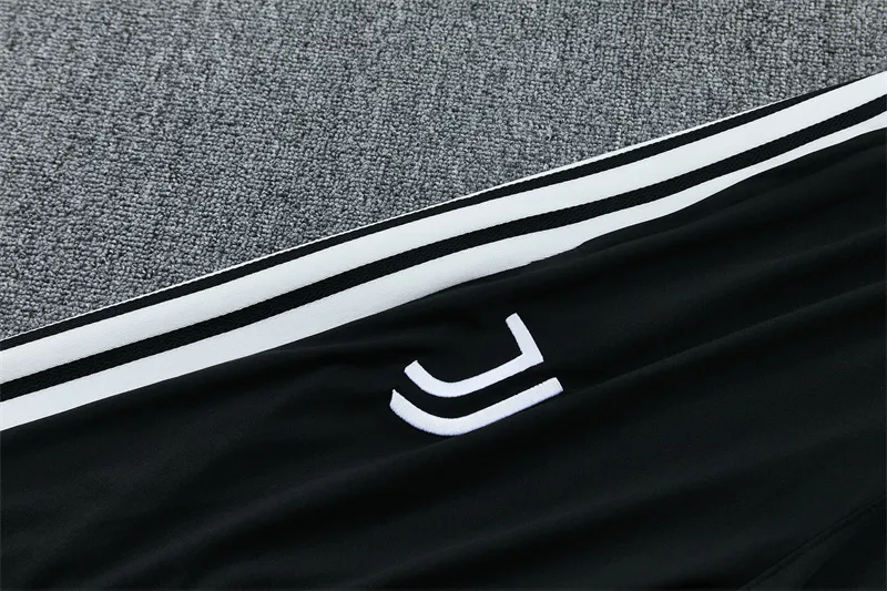 2026-27 Juventus White Half-Zip Long-Sleeve Training Kit