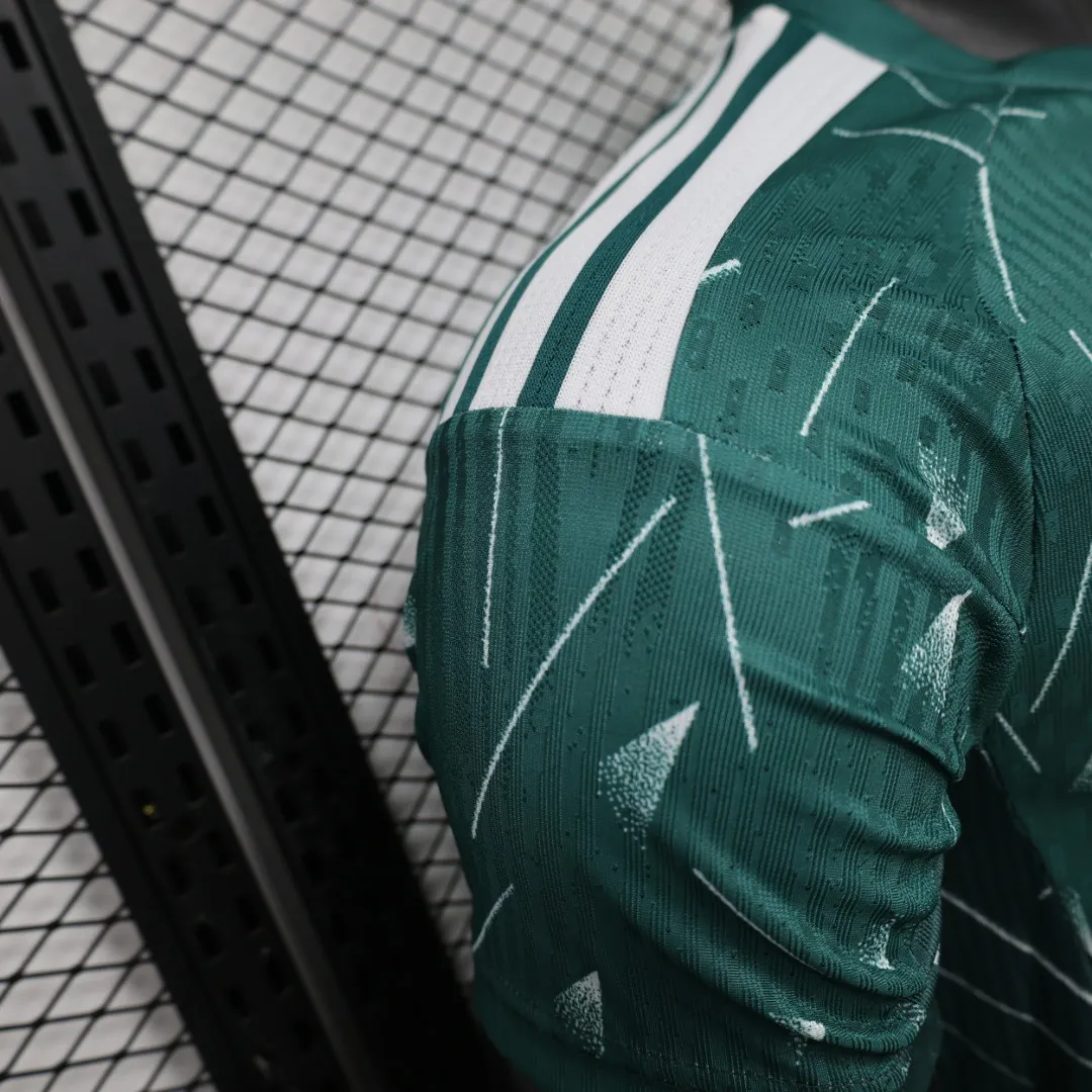 2026-27 Liverpool Goalkeeper Shirt – Player Version
