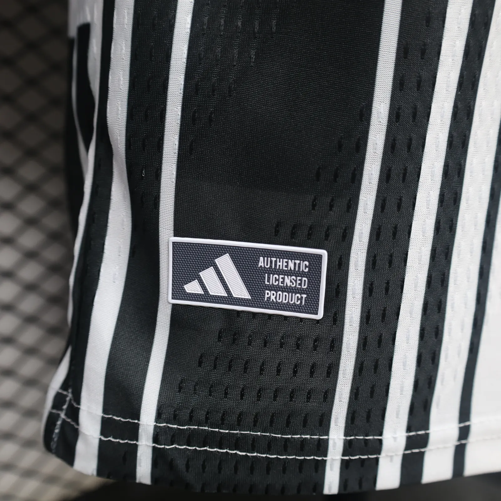 2026-27 Newcastle United Home Long-Sleeve Jersey - Player Version