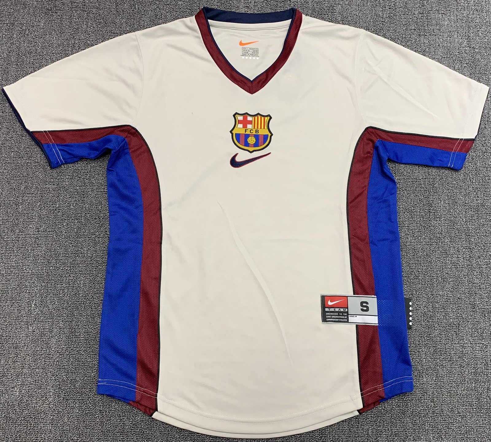 1998-99 Barcelona Away Retro Jersey