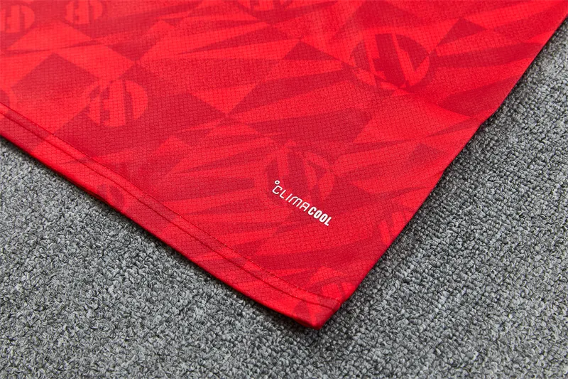 2026-27 Liverpool Red Short-Sleeve Training Kit