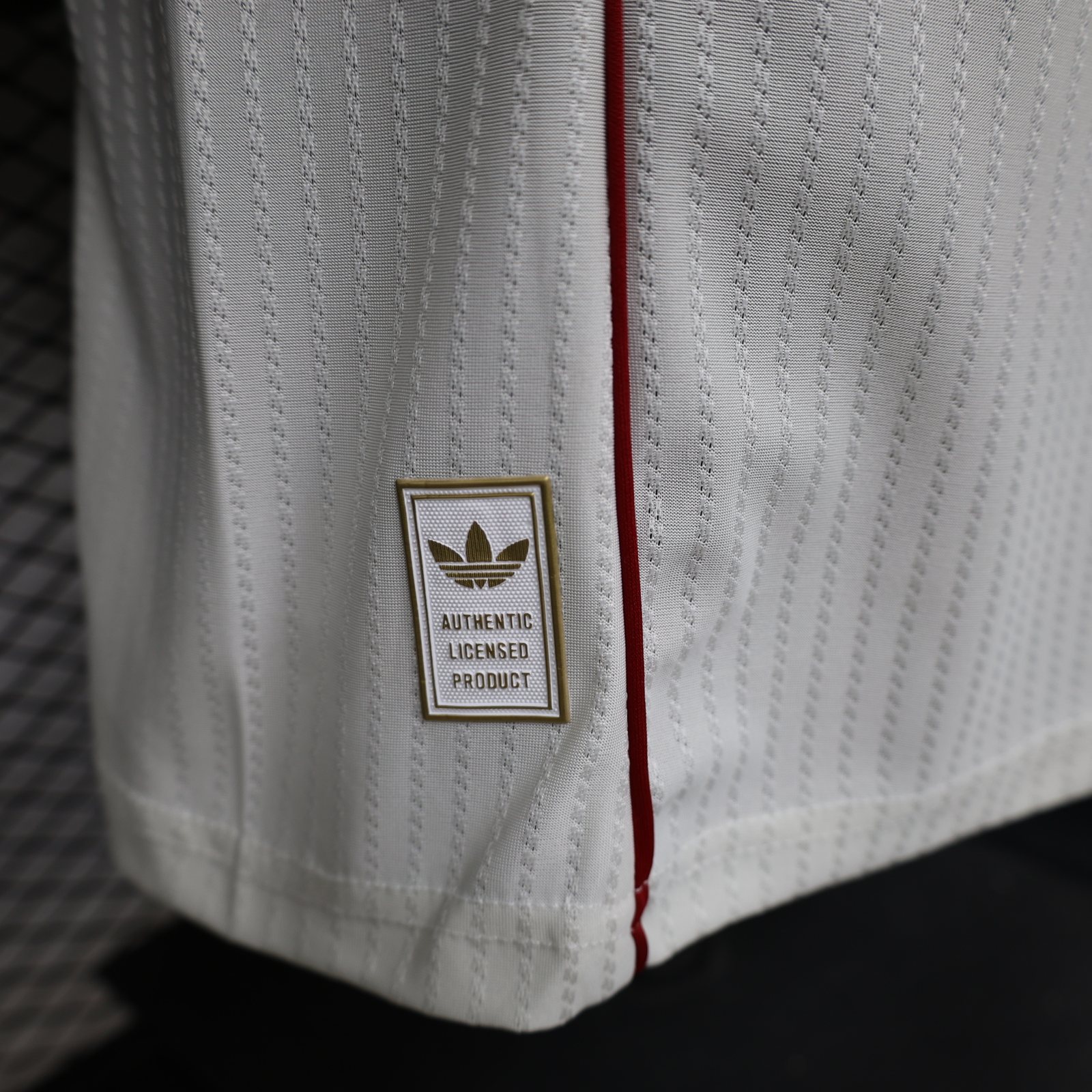 2025-26 Liverpool Retro Casual Jersey
