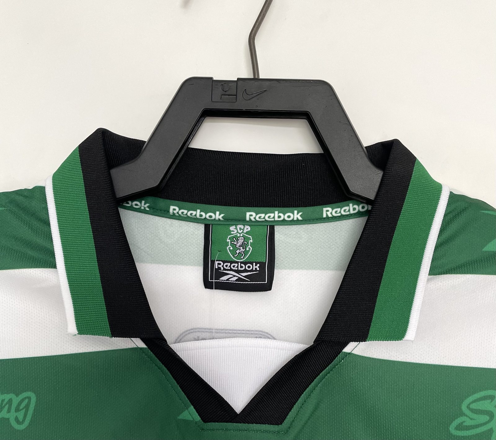 1999-00 Sporting Lisbon Home Retro Jersey