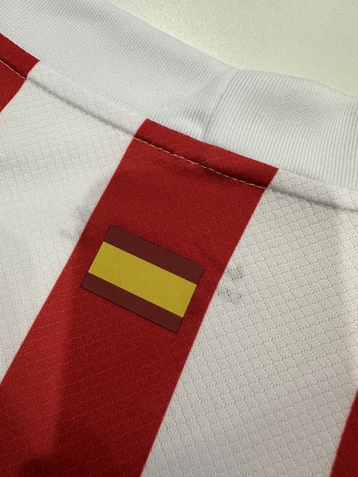 2025-26 Atlético Madrid Home Jersey – Fan Version