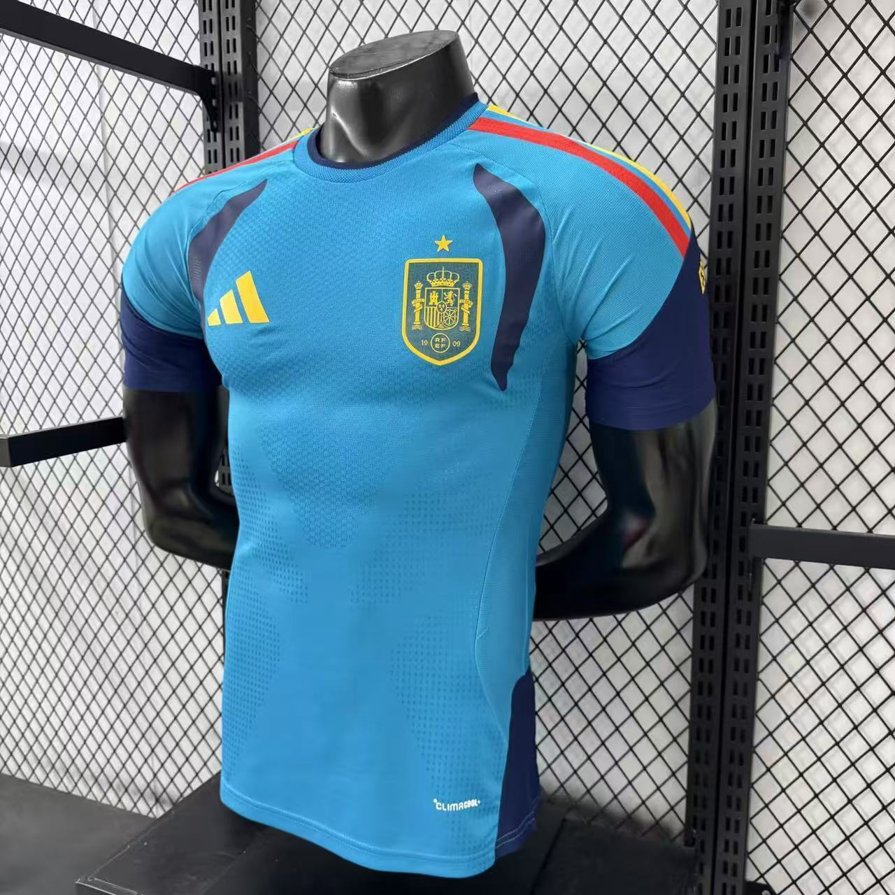 2026 Spain Training Jersey – Player Version