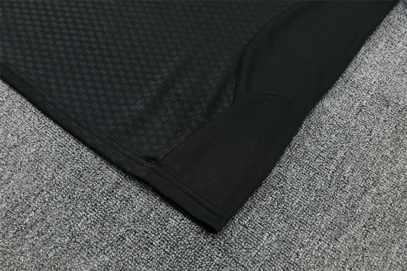 2026-27 Liverpool Black Short-Sleeve Training Jersey