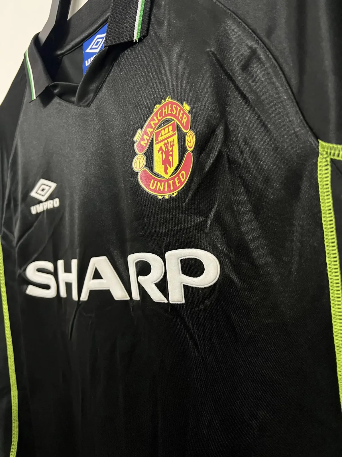 1998-99 Manchester United Second Away Retro Jersey