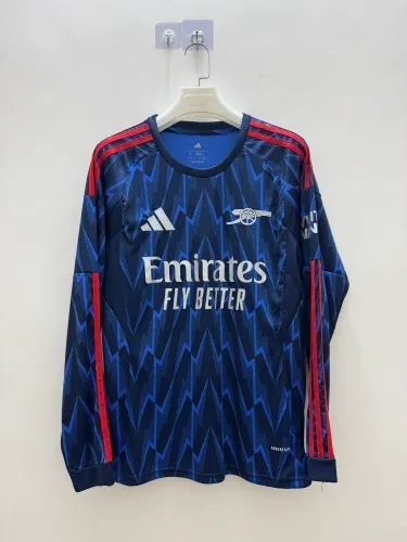 2025-26 Arsenal away long sleeve jersey.