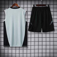 2024-25 Juventus training vest jersey