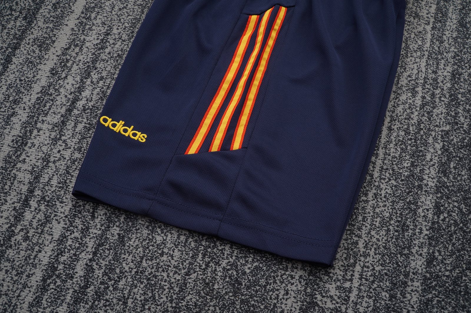1996 Spanish Second Away Retro Jersey – Kids
