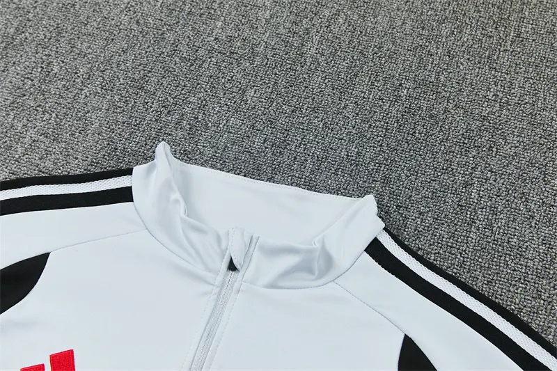 2026-27 Liverpool Light Grey Half-Zip Training Jersey