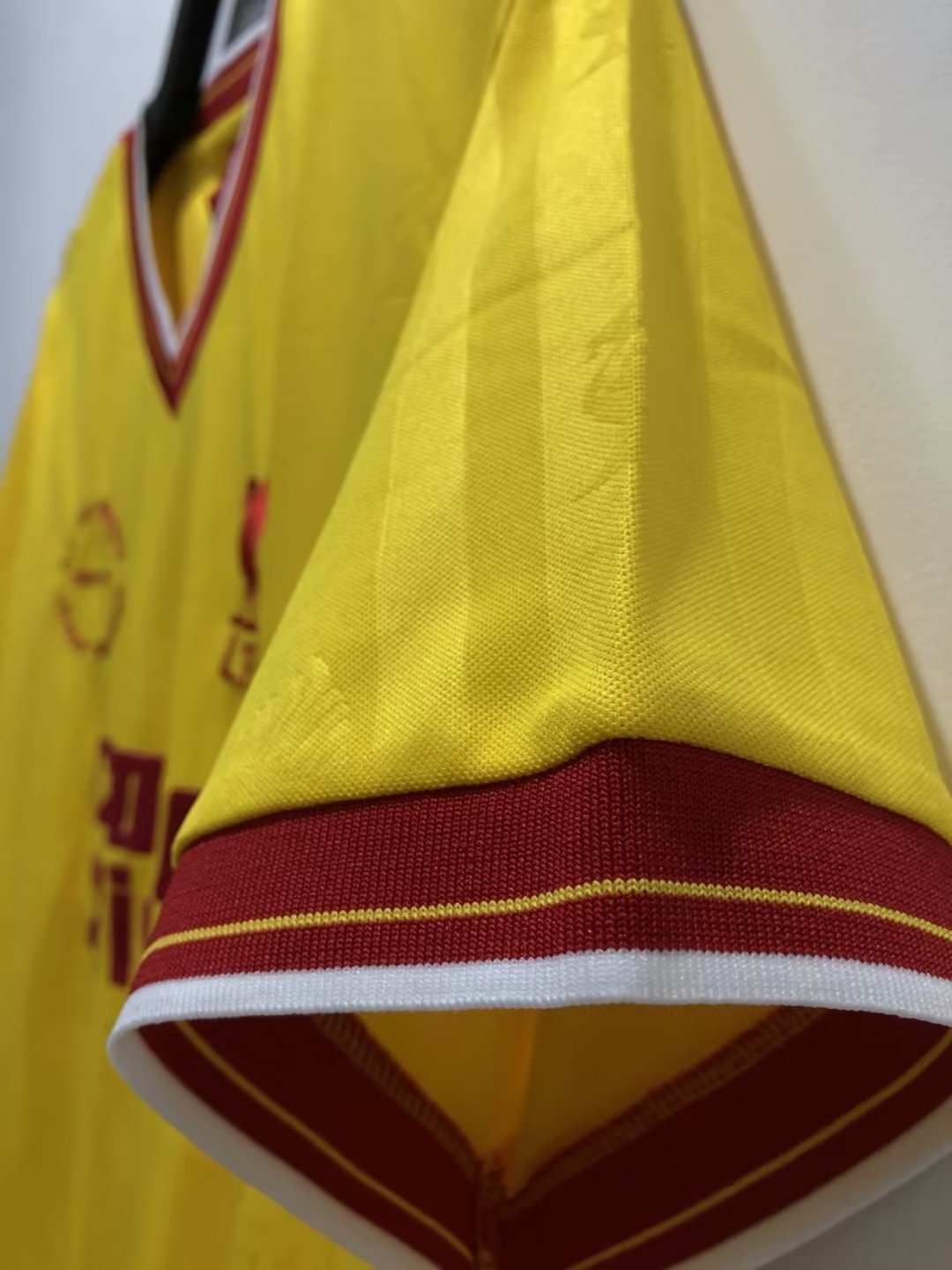 1985-86 Liverpool Away Retro Shirt