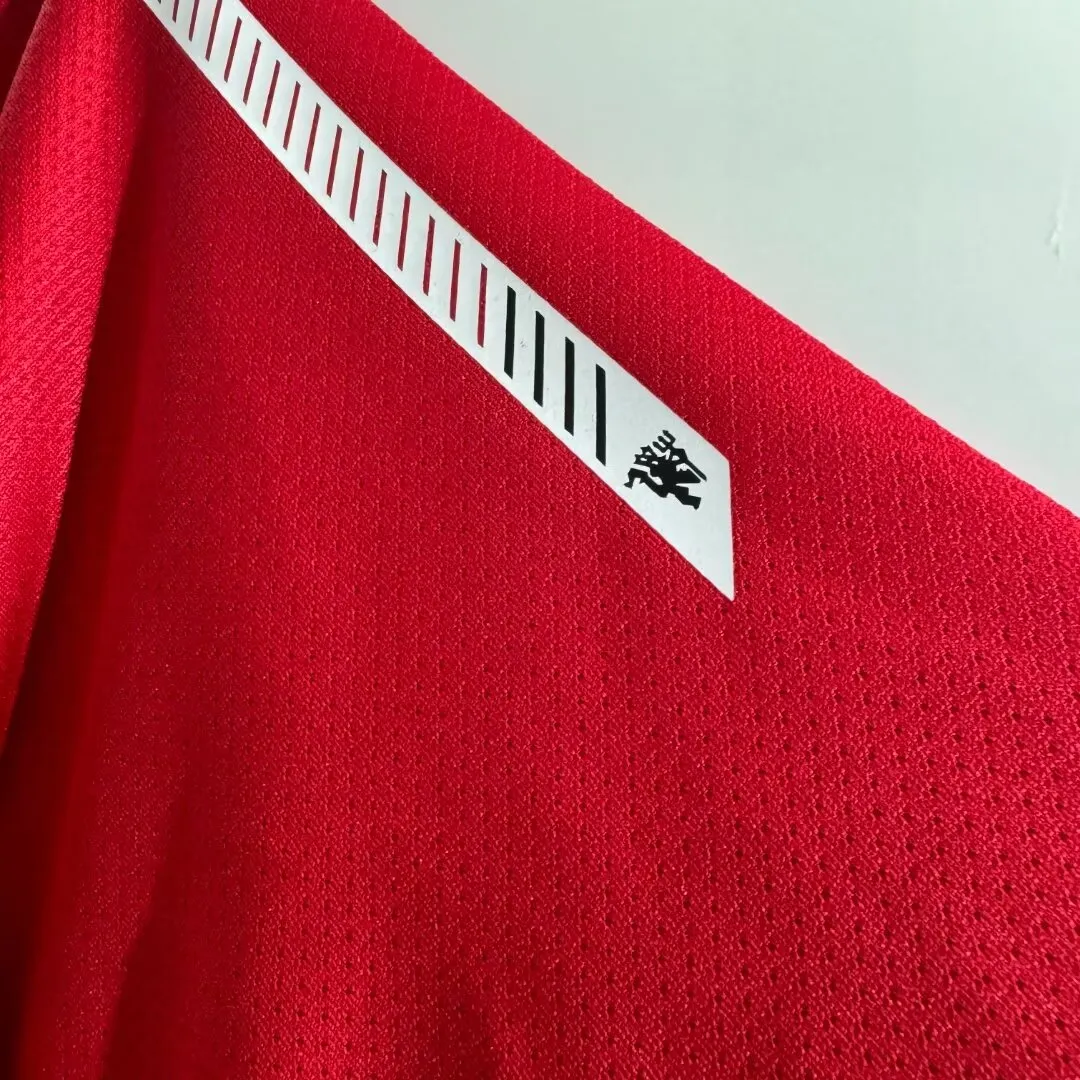 2010-11 Manchester United Home Retro Shirt