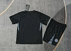 2025-26 Chelsea Goalkeeper Shirt - Kids