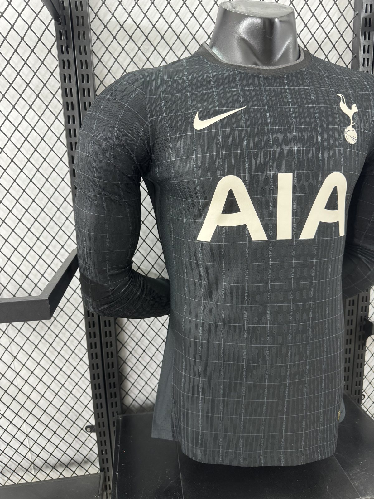 2025-26 Tottenham Hotspur Away Long-Sleeve Jersey – Player Version