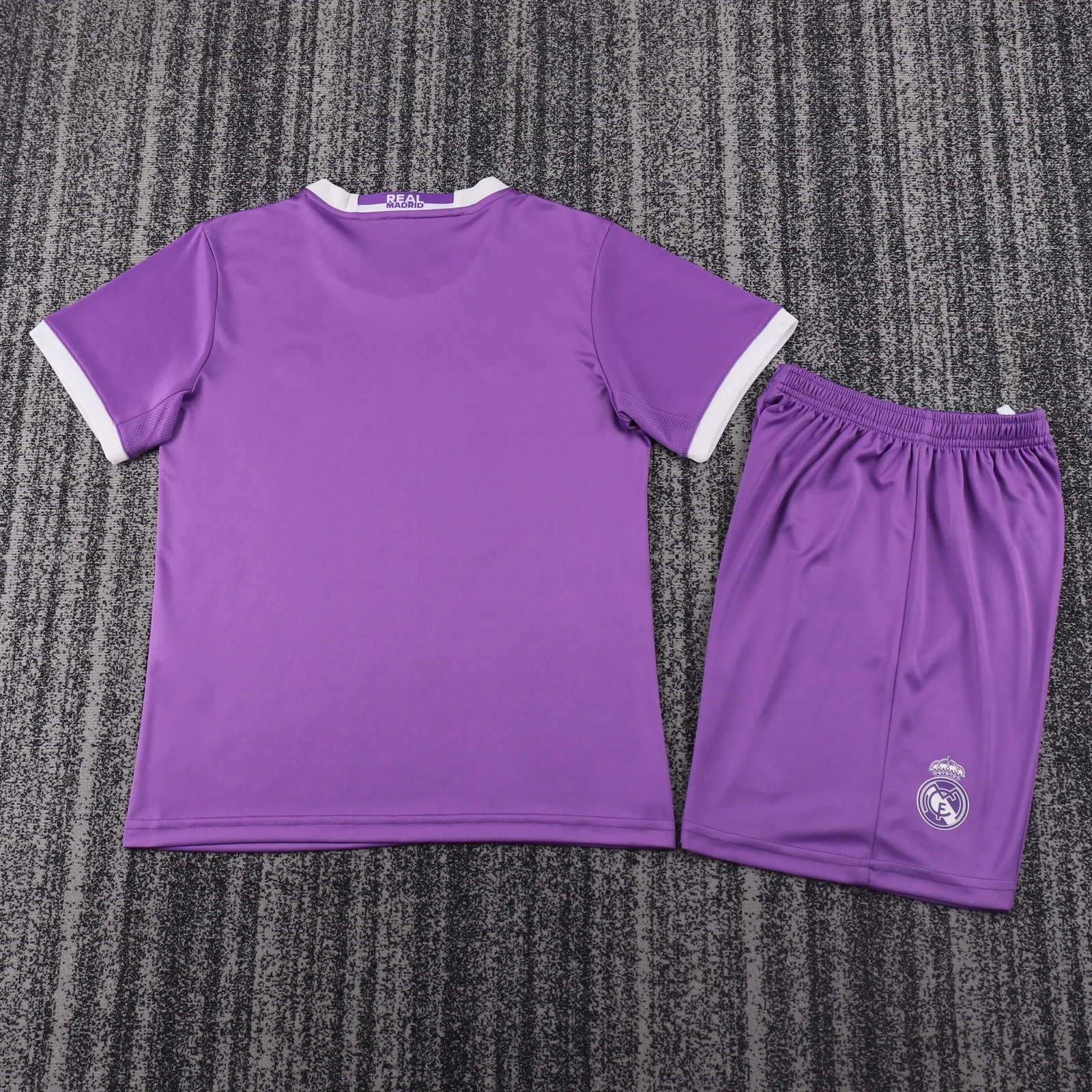 2016-17 Real Madrid Away Retro Shirt - Kids Sizes