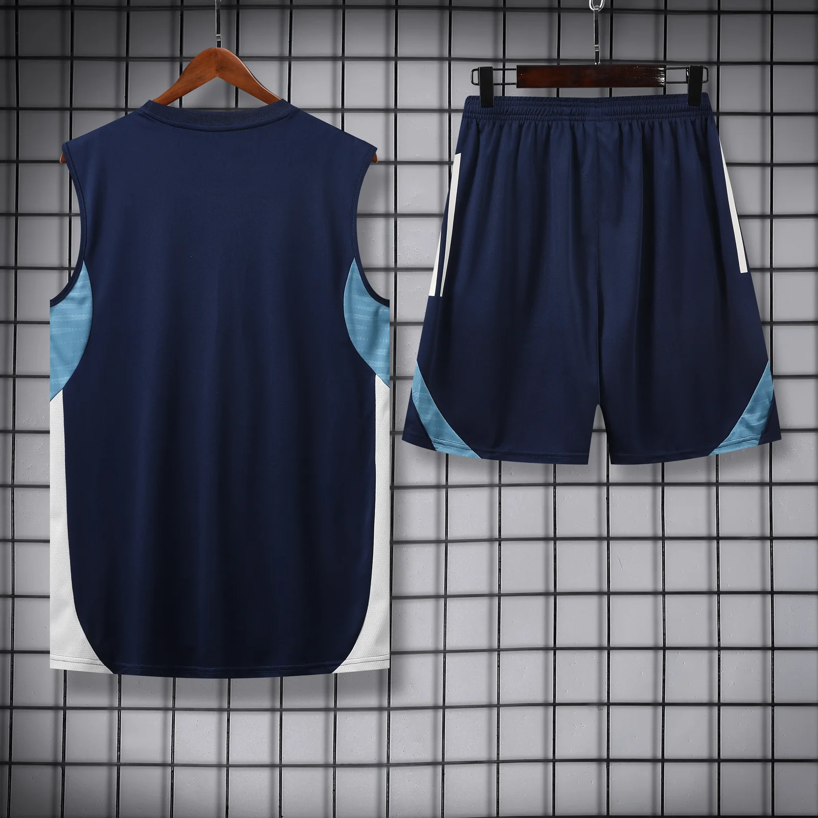 2025-26 Arsenal training vest jersey