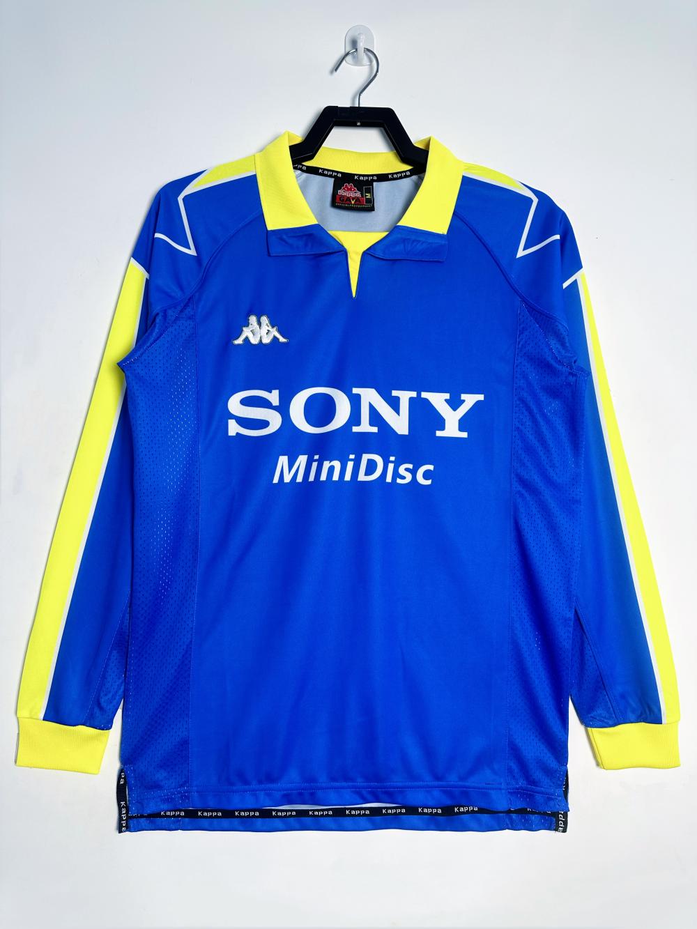 1997-99 Juventus Away Long-Sleeve Retro Jersey