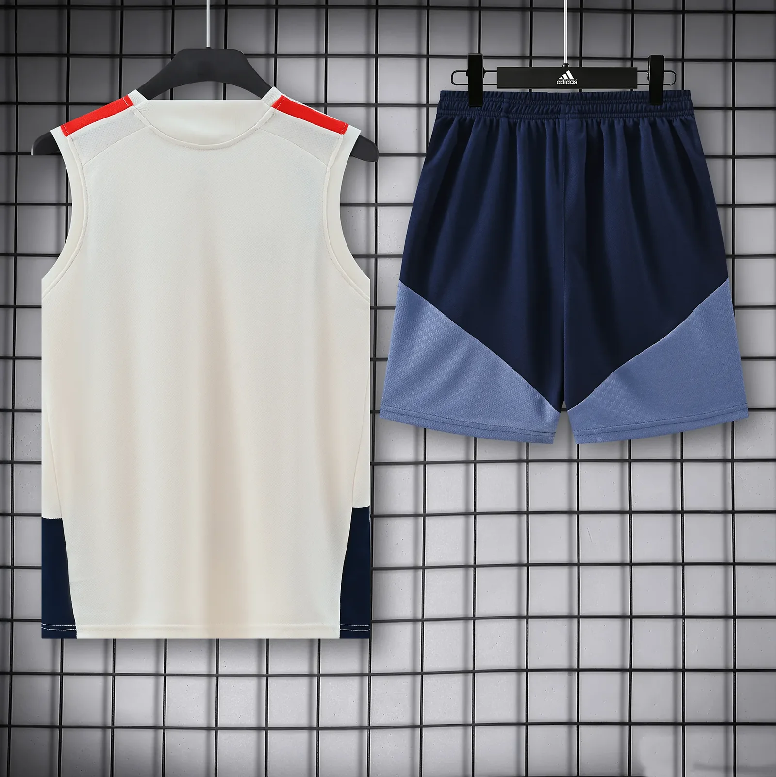 2026-27 Bayern Munich training vest jersey