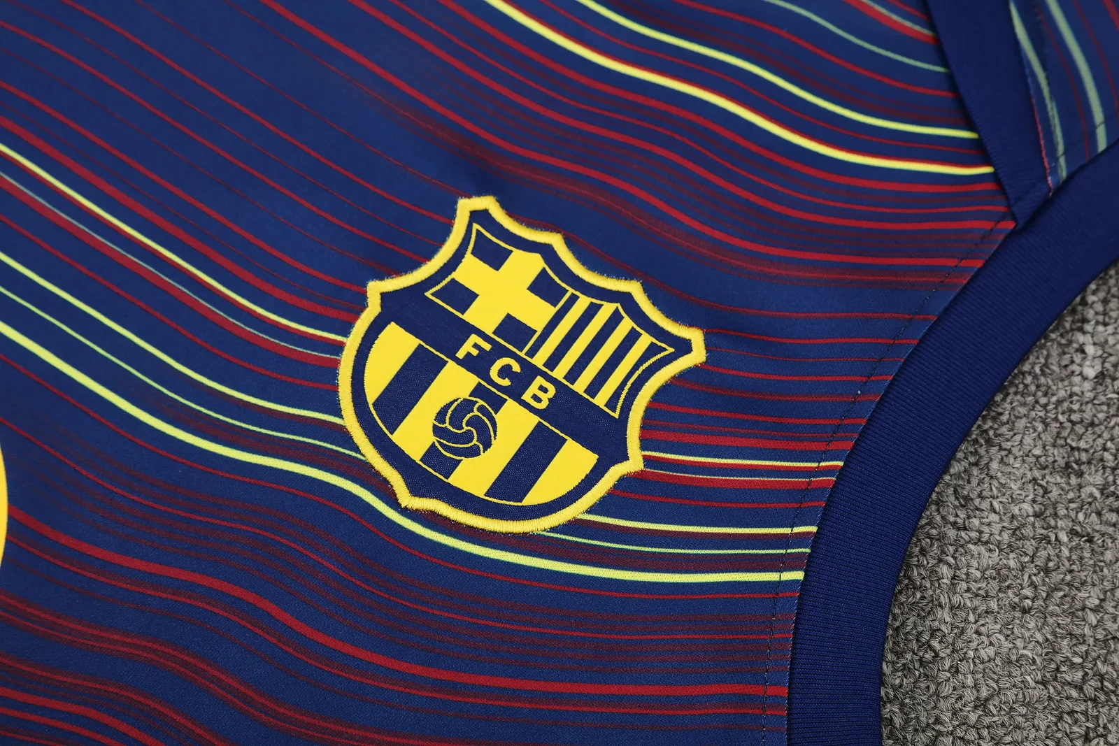 2025-26 Barcelona vest training jersey